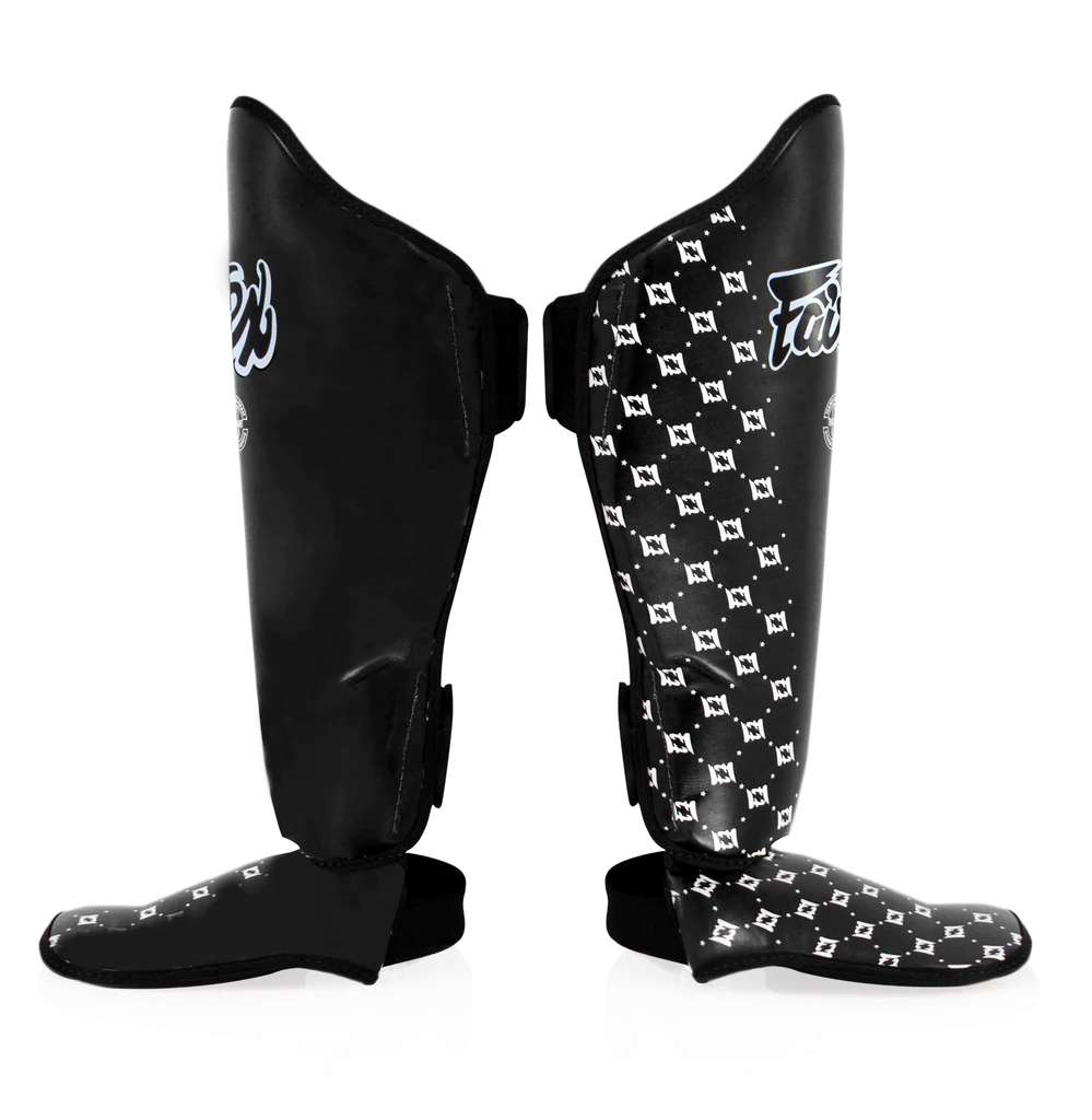 Fairtex SP5 Competition Shin instep - Svart