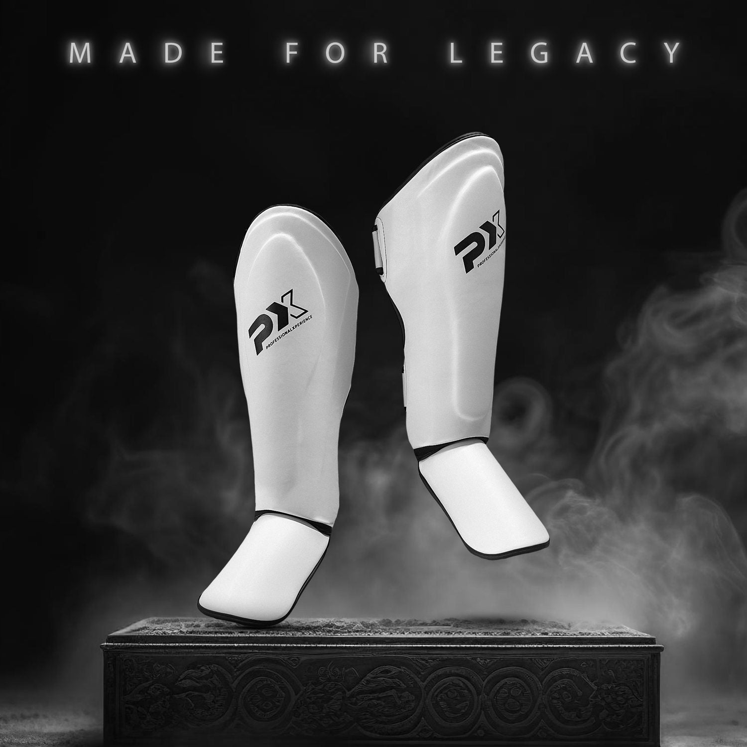 Phoenix PX Benskydd FIGHT PRO Vit/Svart