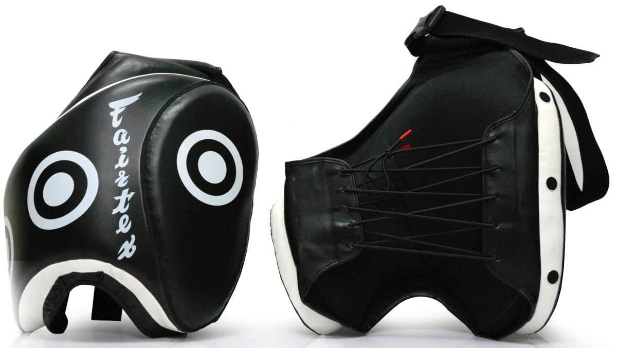 FAIRTEX Lårskydd - Svart, par