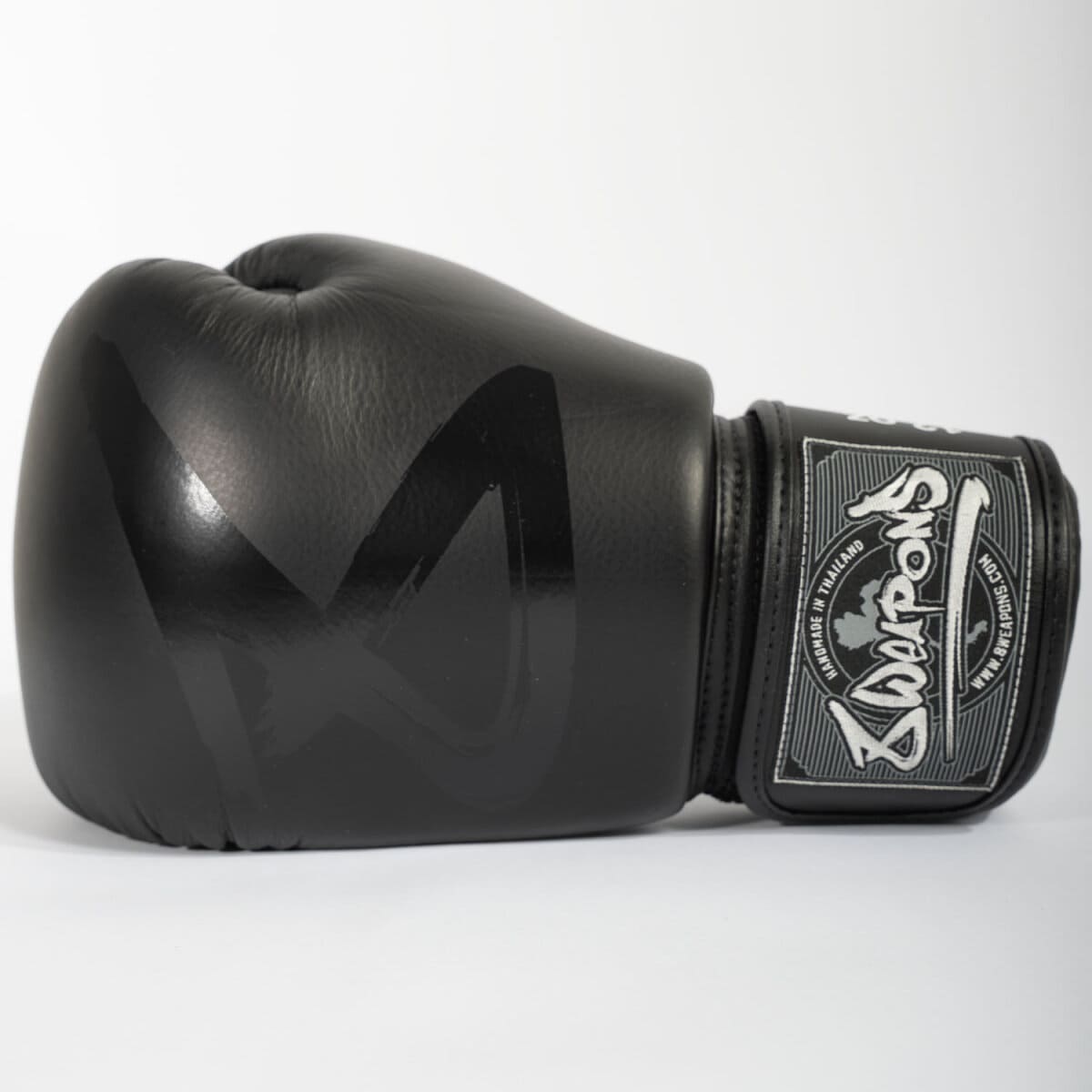 8 WEAPONS Boxningshandskar, BIG 8 Premium - Svart/Svart