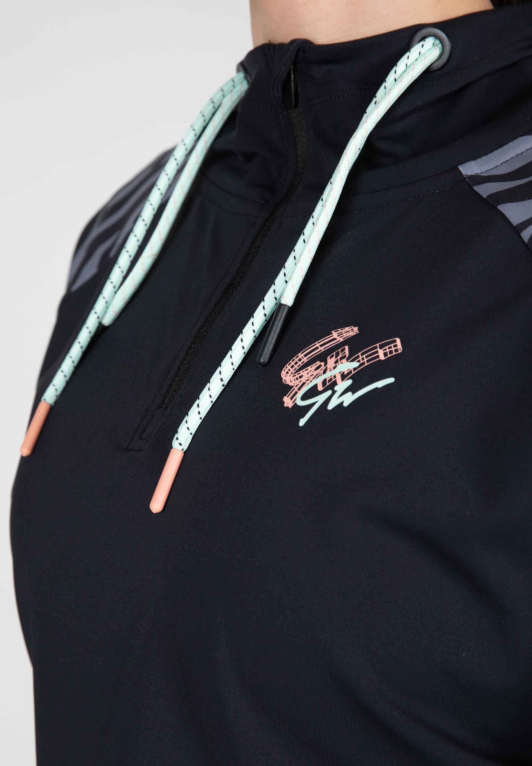 Gorilla Wear Zion Cropped Hoodie, black
