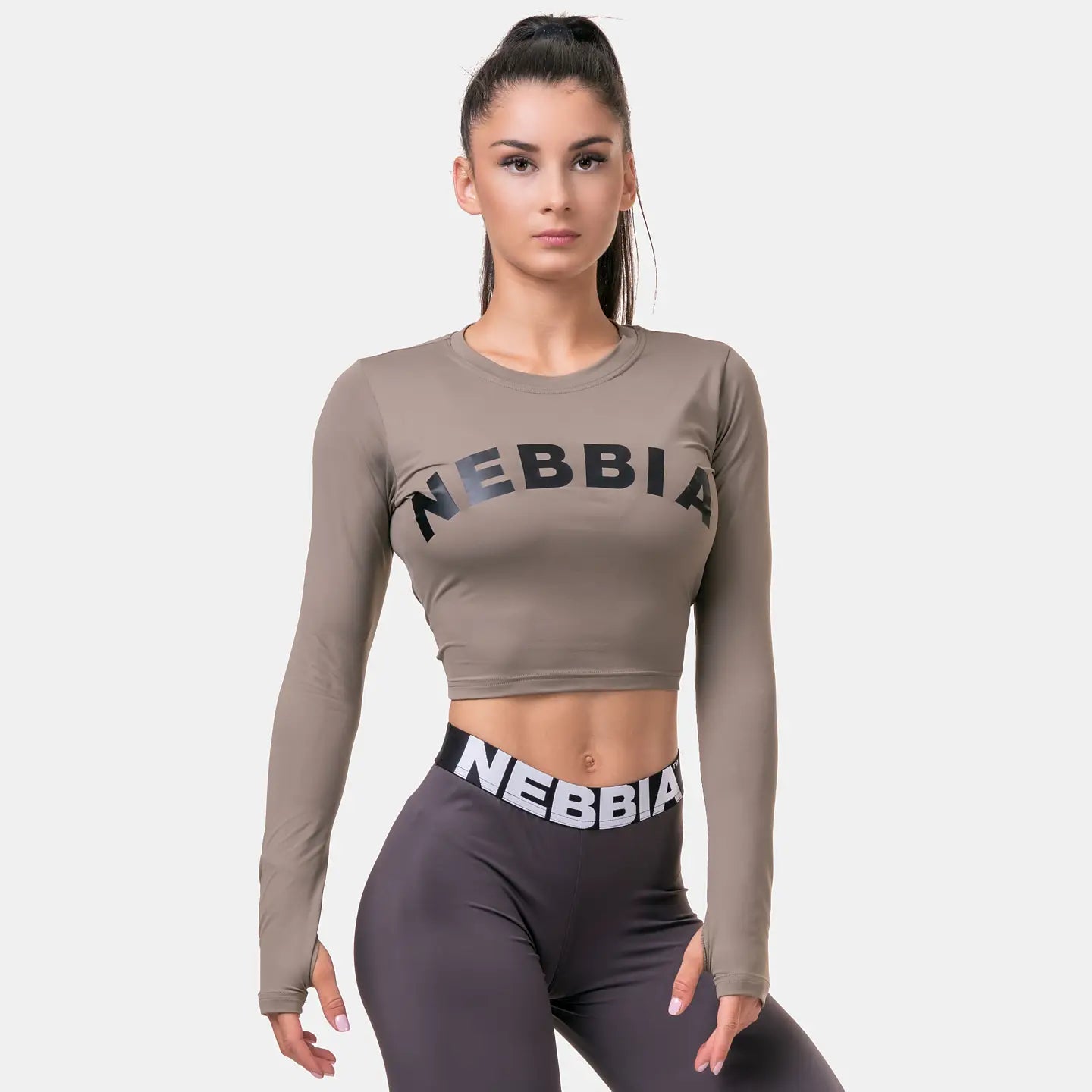 Nebbia Långärmad Tumhål Sportig Crop Top Mocha - Mocha