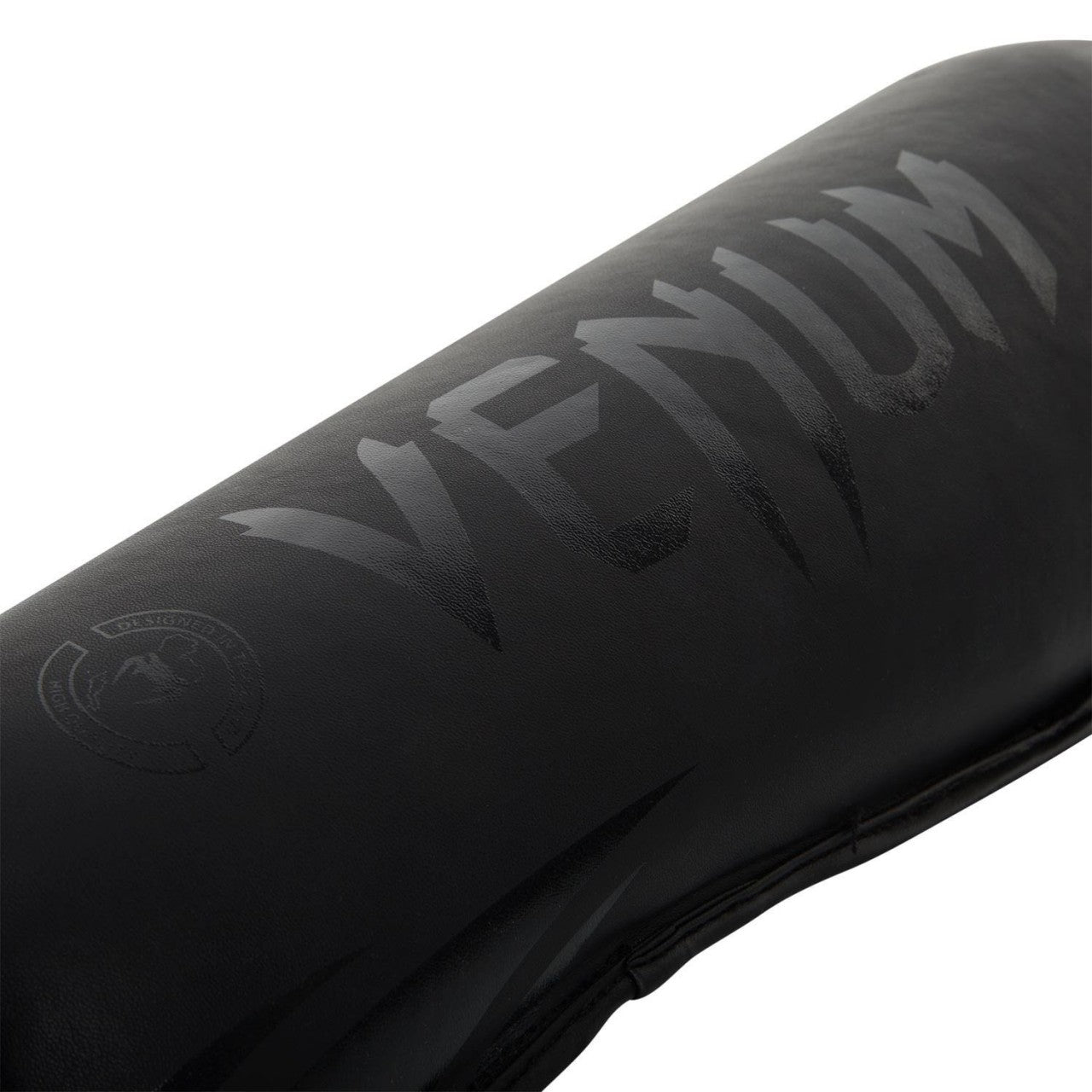 Venum Challenger benskydd - Svart/Svart